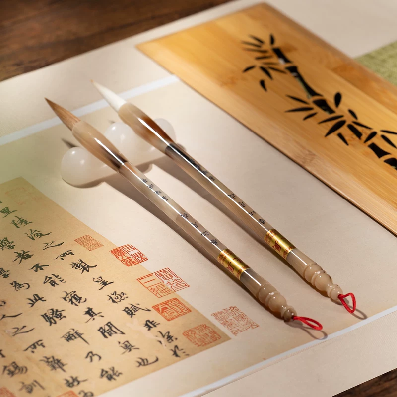 “Spring River, Moonlit Night” Master-Made Hu Brushes · Gift Box of 3
